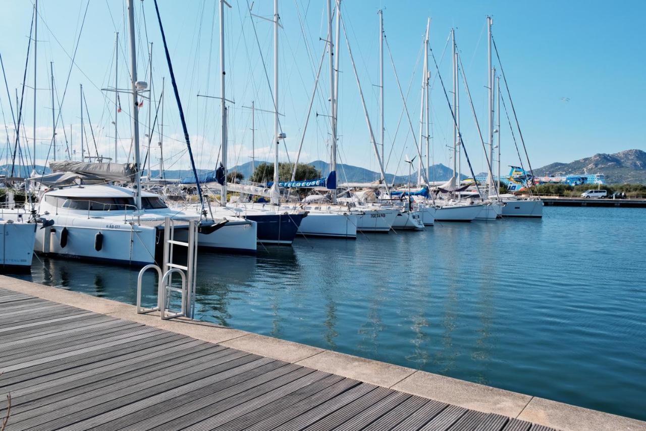 Marina Di Olbia Holiday Home Экстерьер фото